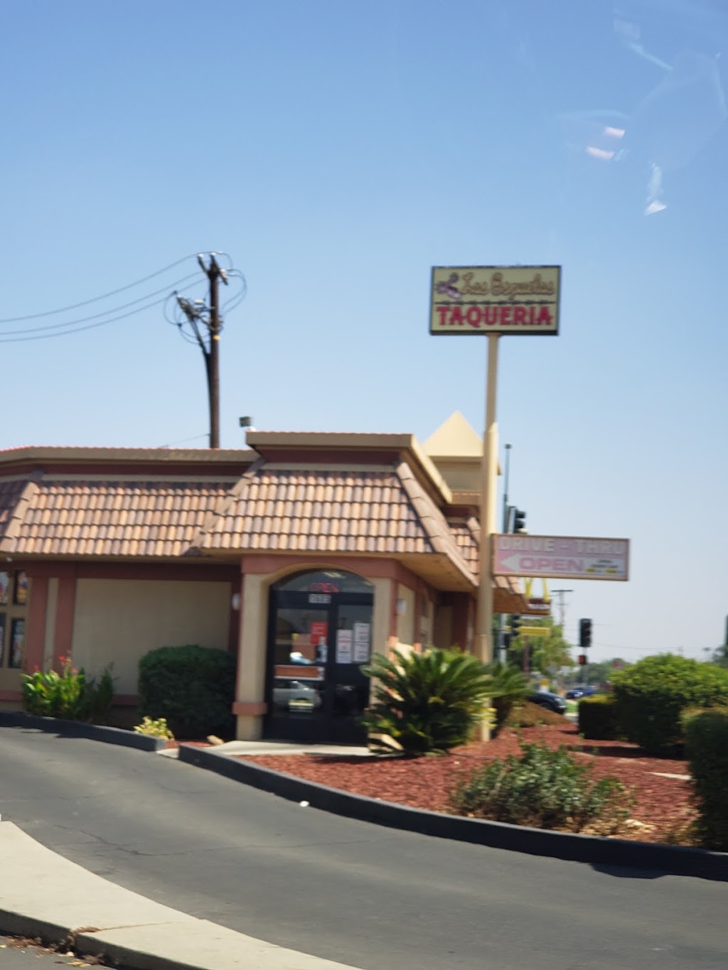 Las Espuelas | 1685 E El Monte Way, Dinuba, CA 93618, USA | Phone: (559) 595-1939