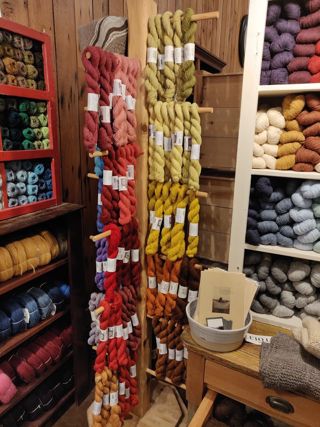 Tolt Yarn and Wool | 4509 Tolt Ave, Carnation, WA 98014, USA | Phone: (425) 333-4066