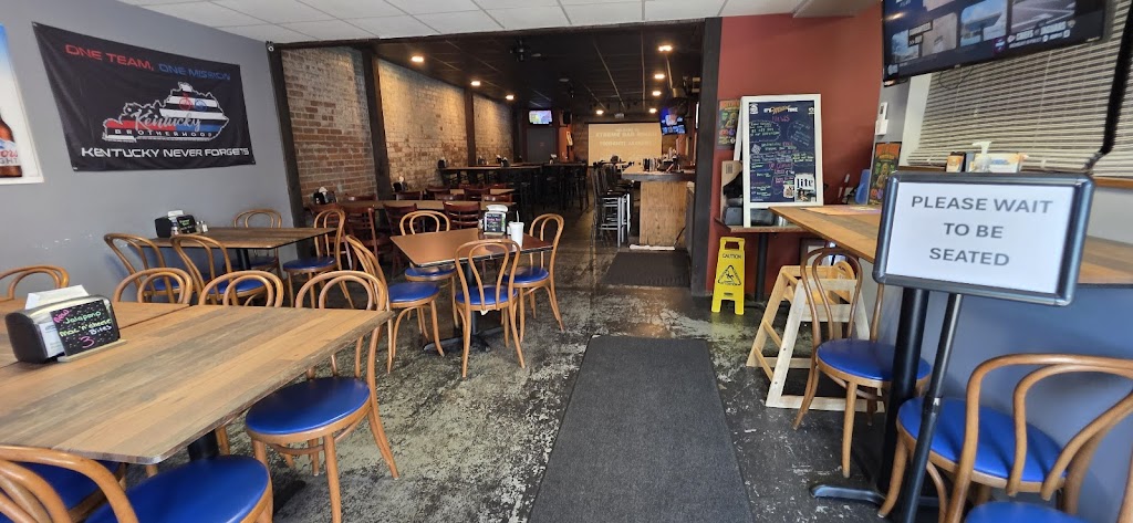 Rays Pizza Place | 9828 Main St, Hustonville, KY 40437, USA | Phone: (606) 346-3284