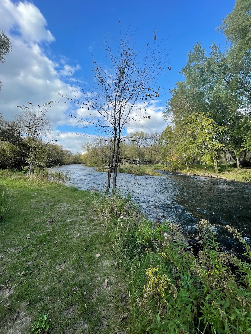 Riverwood Nature Center | 300 W 1st St, Star Prairie, WI 54026, USA | Phone: (715) 248-7400