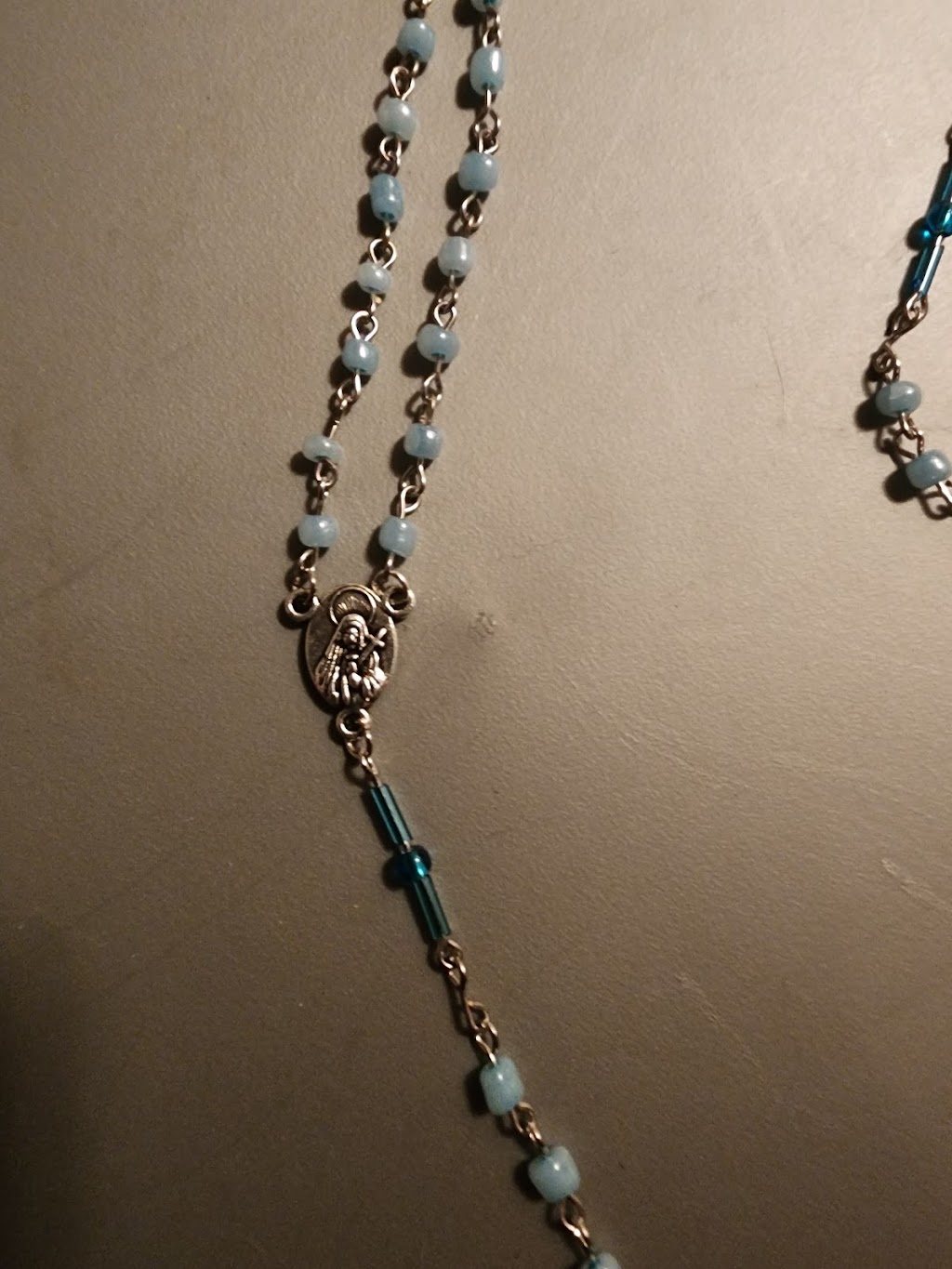 Laura’s Pray the Rosary Mission, Rosaries Gallery and Gifts | 3003 Kinlock Rd, La Grange, KY 40031, USA | Phone: (727) 256-5404