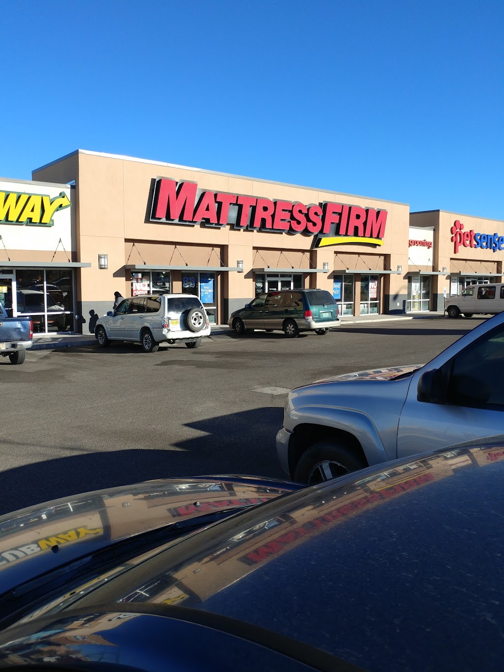 Mattress Firm | 1620 Main St SW suite b, Los Lunas, NM 87031, USA | Phone: (505) 435-9794