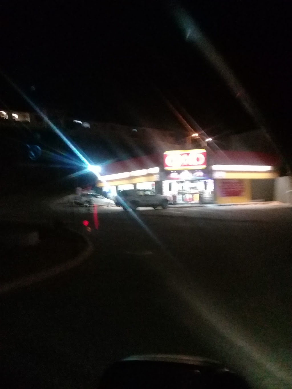 OXXO magnolias | Av. Magnolias 26251, Lomas Del Refugio, El Refugio, 22253 Tijuana, B.C., Mexico | Phone: 81 8320 2020