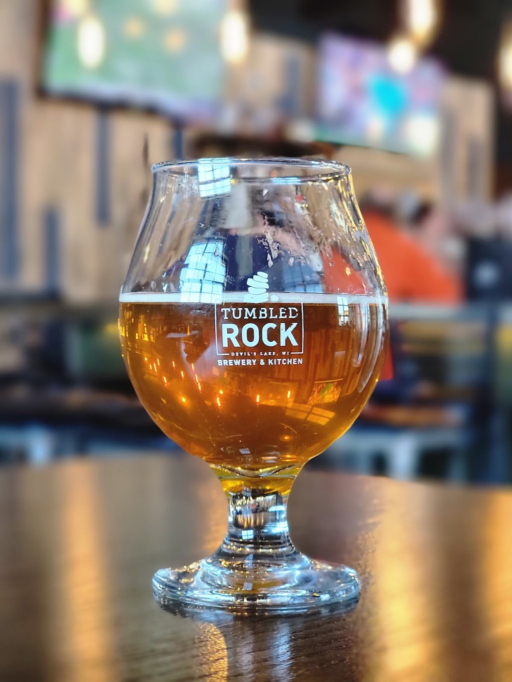 Tumbled Rock Brewery & Kitchen | S5718 State Rd 136 & DL, Baraboo, WI 53913, USA | Phone: (608) 448-4340