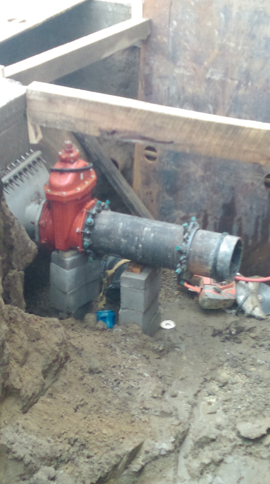 Waterworks Trenching and Plumbing | 3503 W 46th St, Cleveland, OH 44102, USA | Phone: (440) 759-0042