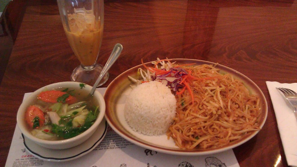 Thai Taste Restaurant | 2328 Fletcher Dr, Los Angeles, CA 90039, USA | Phone: (323) 666-2464