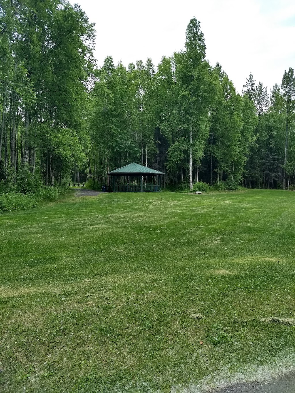 Peters Creek Community Park | 20350 Old Glenn Hwy, Chugiak, AK 99567, USA | Phone: (907) 688-0551