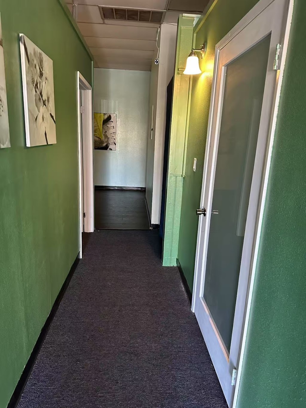 Moon Massage Spa | 1802 E Huntington Dr D, Duarte, CA 91010, USA | Phone: (626) 628-7700