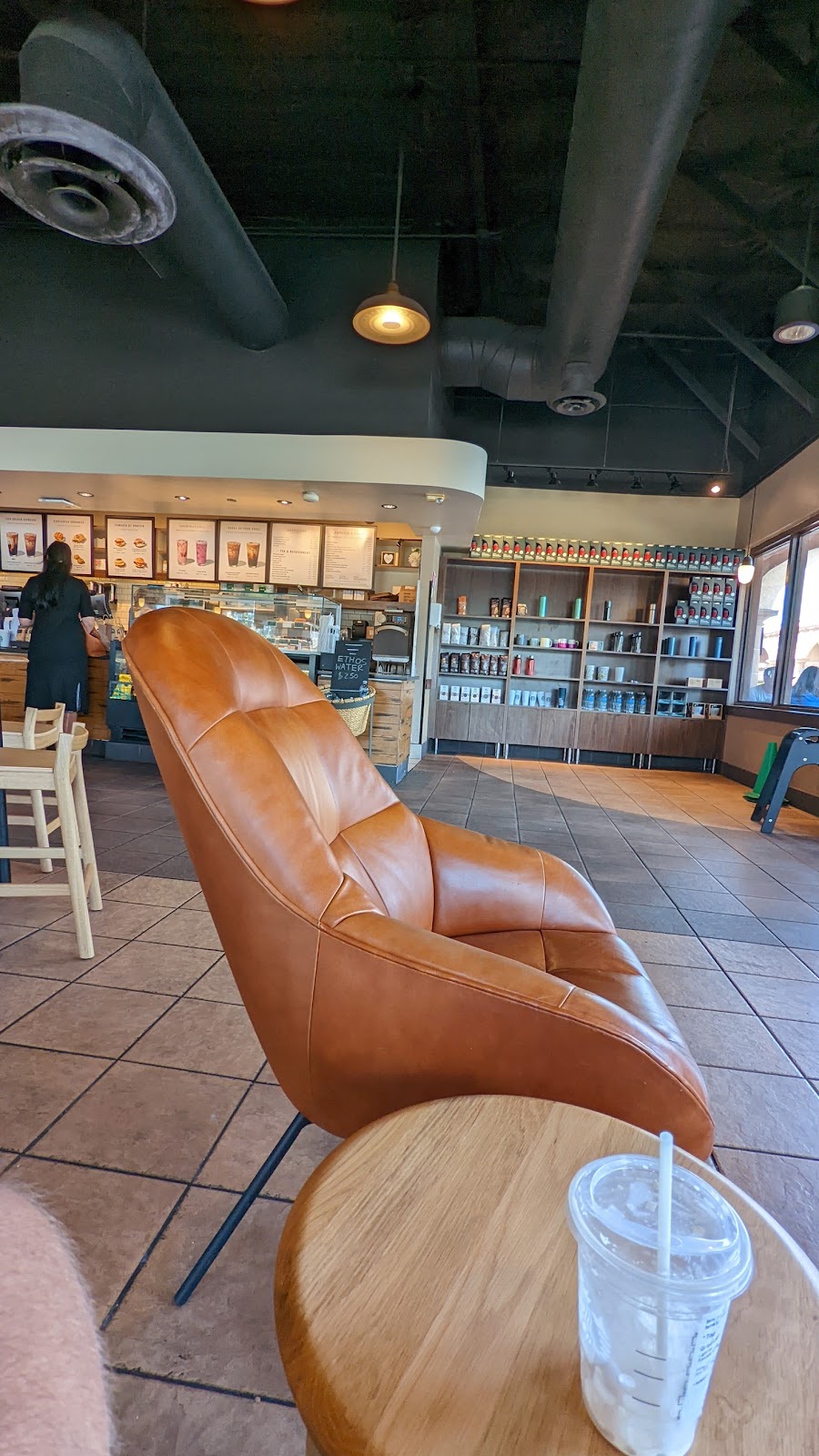 Starbucks | 3194 Kendall Dr, San Bernardino, CA 92407, USA | Phone: (909) 473-8940