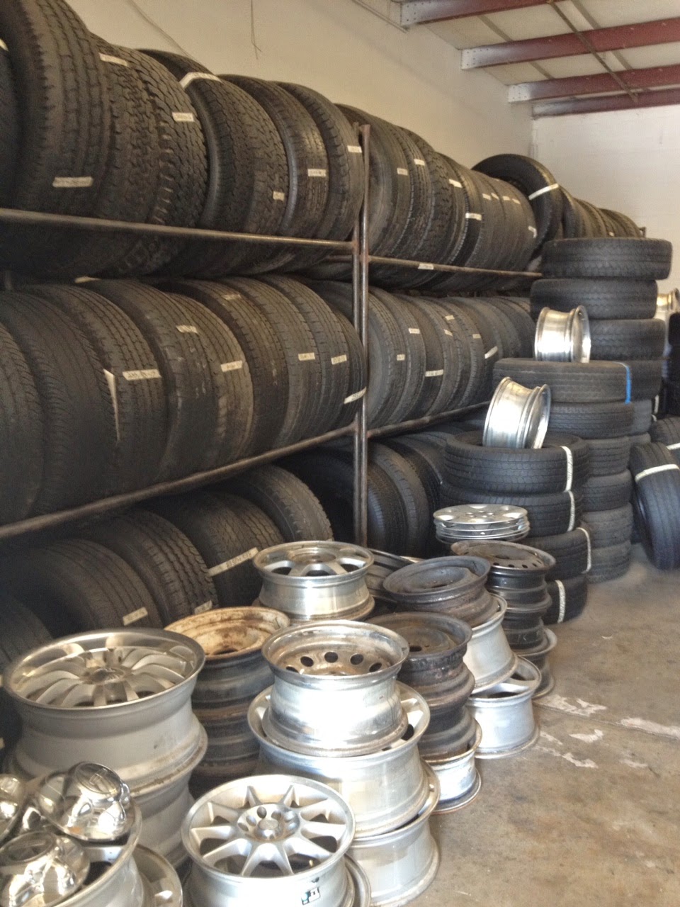 Best Tires Visalia | 903 W Murray Ave A, Visalia, CA 93291, USA | Phone: (559) 429-4486