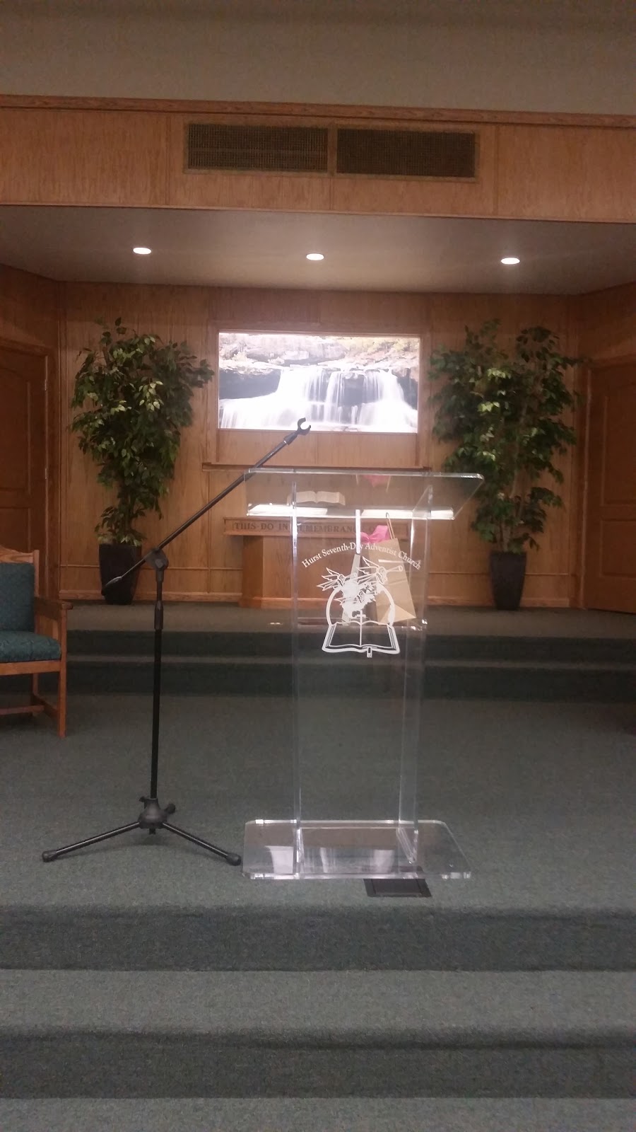 Hurst Seventh-day Adventist Church | 100 W Hurst Blvd, Hurst, TX 76053, USA | Phone: (817) 282-6686