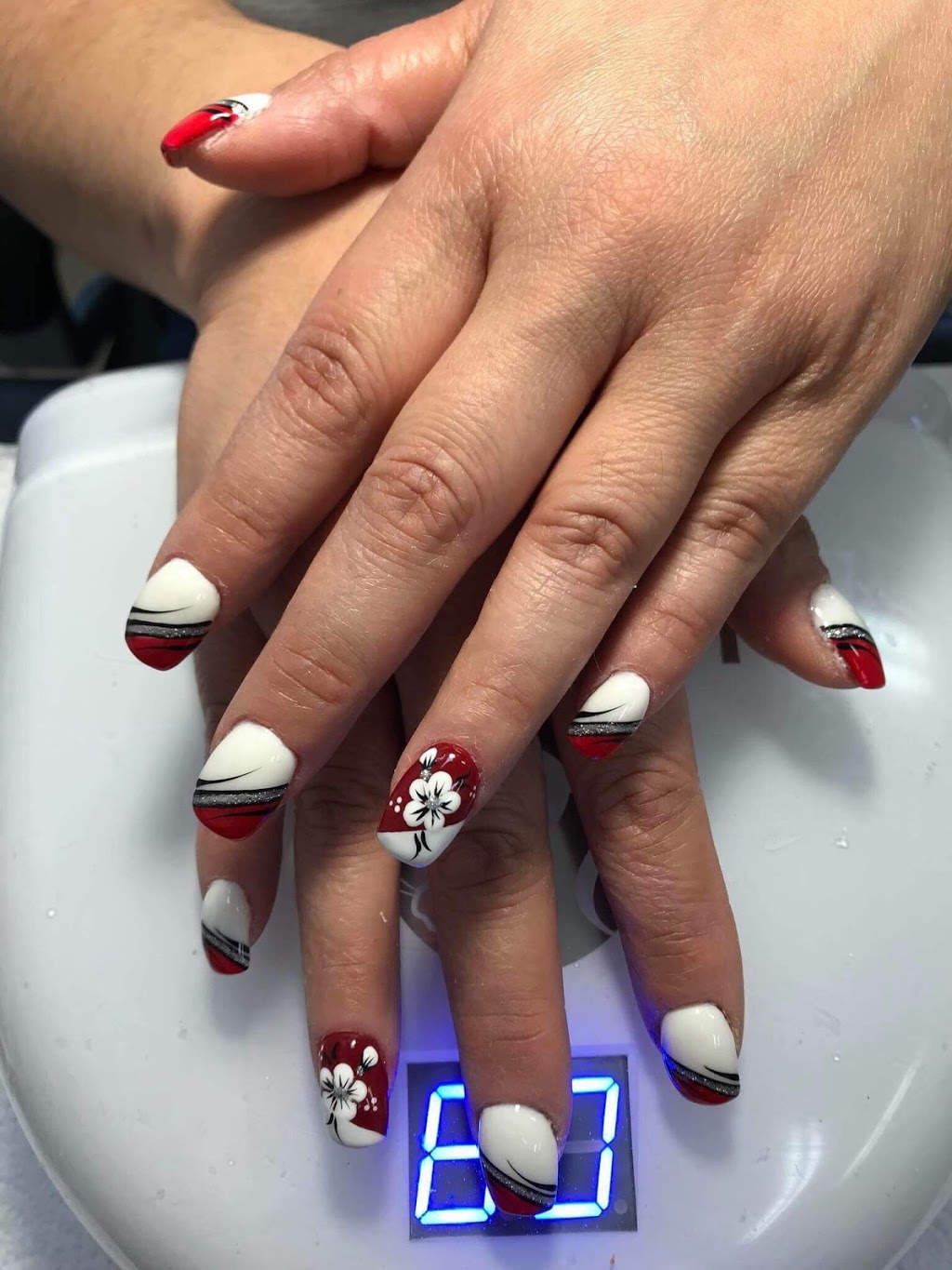 Forum Nails & Spa | 2532 FL-580 H, Clearwater, FL 33761, USA | Phone: (727) 725-1000