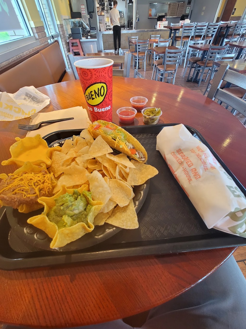 Taco Bueno Henryetta | 902 E Trudgeon St, Henryetta, OK 74437, USA | Phone: (918) 319-5025