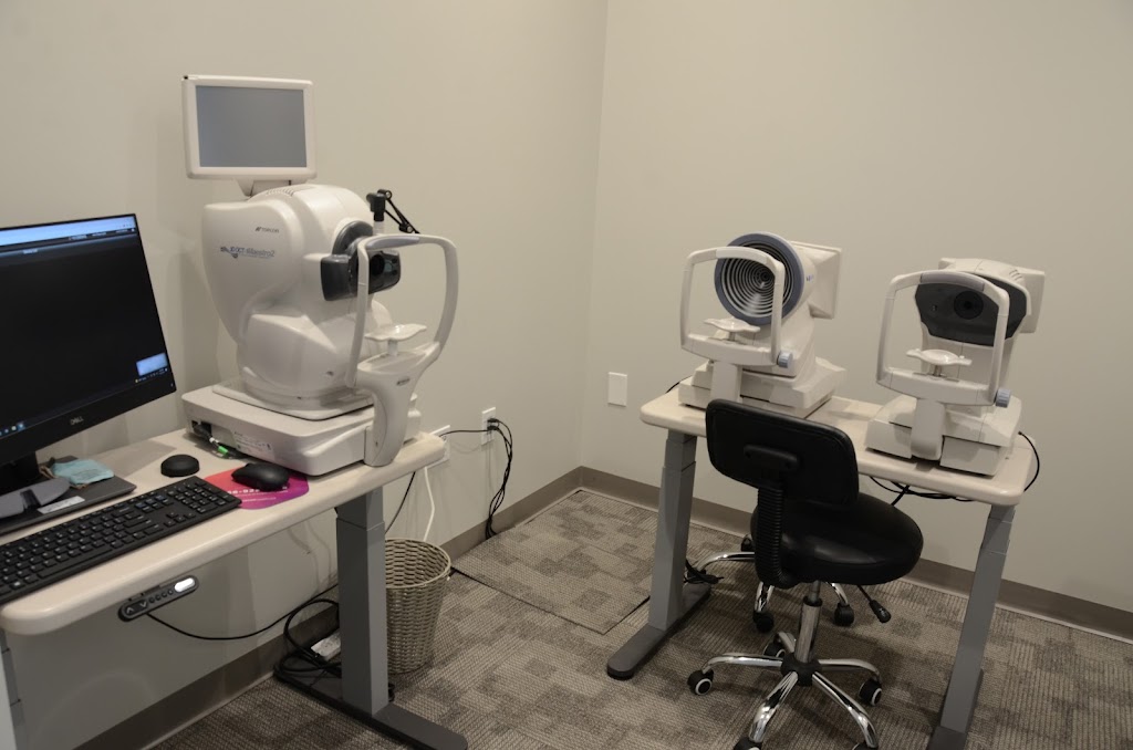 Hussey Eyecare Vision Source | 3441 Technology Dr, Lake St Louis, MO 63367, USA | Phone: (636) 452-0022