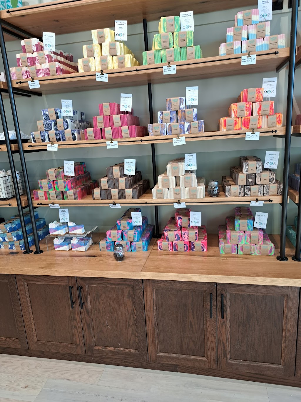 Buff City Soap Waxahachie, TX | 1700 N Hwy 77 Suite 185, Waxahachie, TX 75165, USA | Phone: (409) 736-5883