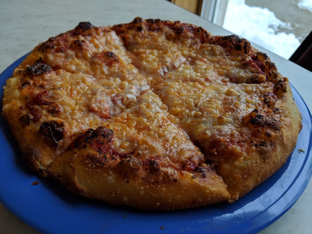 Guiseppes Pizza | 14 E Caston Rd, Akron, OH 44319 | Phone: (330) 644-8842