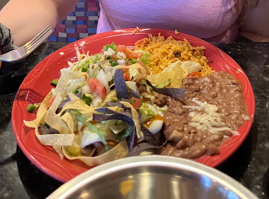 El Chico Cafe | 1151 E US Hwy 377 Suite #110, Granbury, TX 76048, USA | Phone: (817) 573-8833