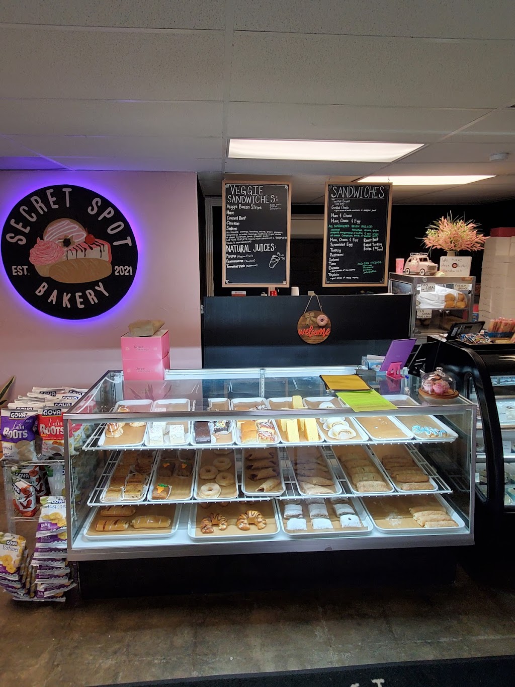 Secret Spot Bakery | 108 Old Betsy Rd, Keene, TX 76059, USA | Phone: (682) 558-9438