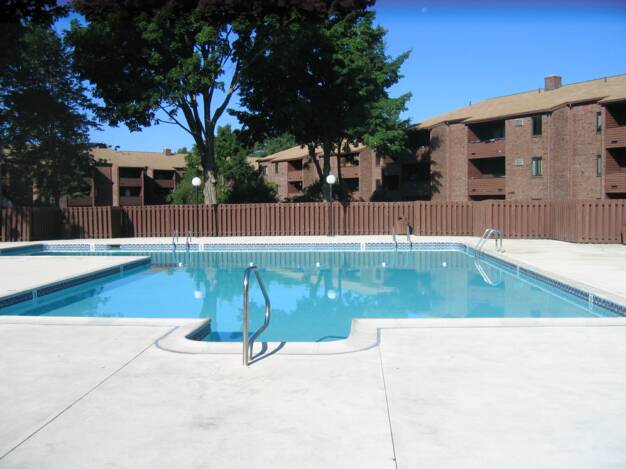 Assabet Gardens Apartments | 301 Great Rd, Acton, MA 01720, USA | Phone: (978) 761-3501