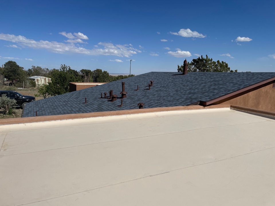 East Mountain Roofing | 95 NM-344 Suite 5, Edgewood, NM 87015 | Phone: (505) 264-7081
