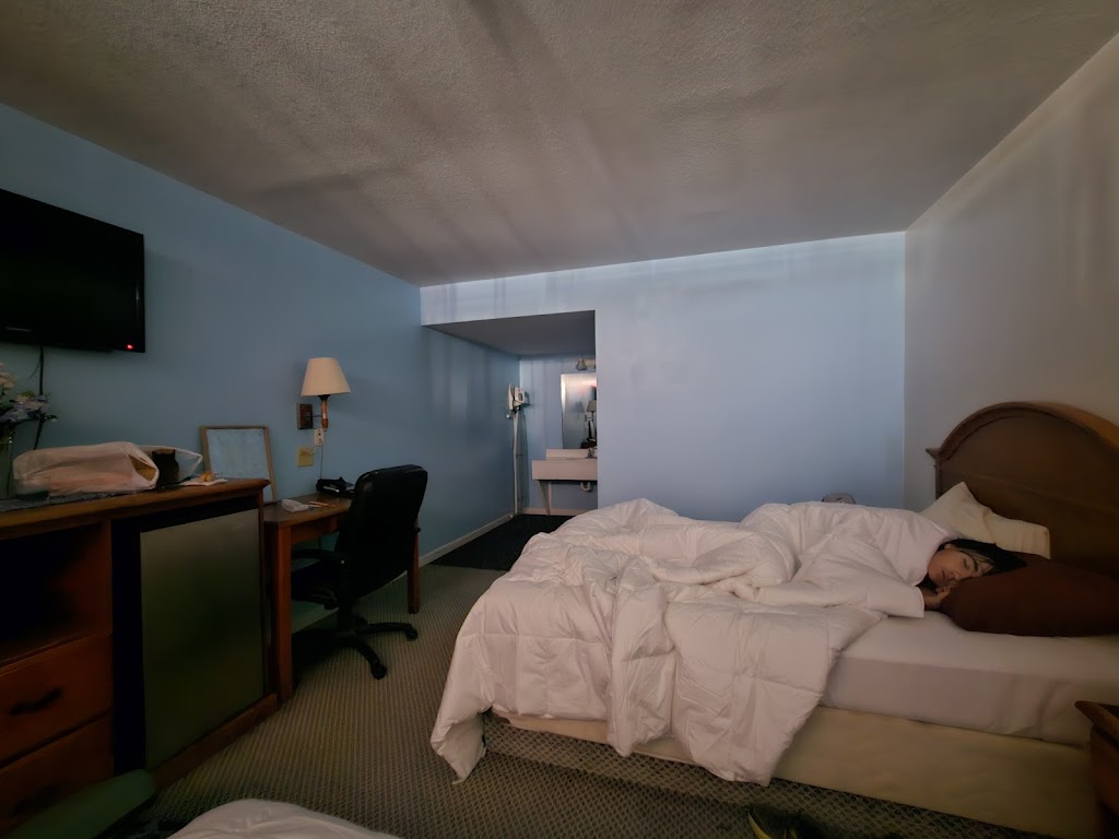 OYO Hotel | 334 St, Anthony, KS 67003, USA | Phone: (818) 732-8589