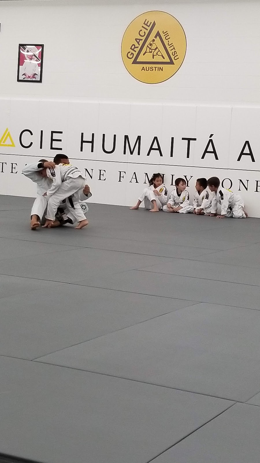 Gracie Humaitá Austin | 321 W Ben White Blvd Suite 108, Austin, TX 78704, USA | Phone: (512) 766-3809