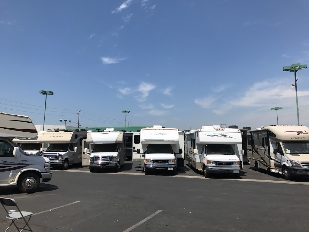 Mike Thompsons RV Super Store | 13940 Firestone Blvd, Santa Fe Springs, CA 90670, USA | Phone: (562) 921-0955