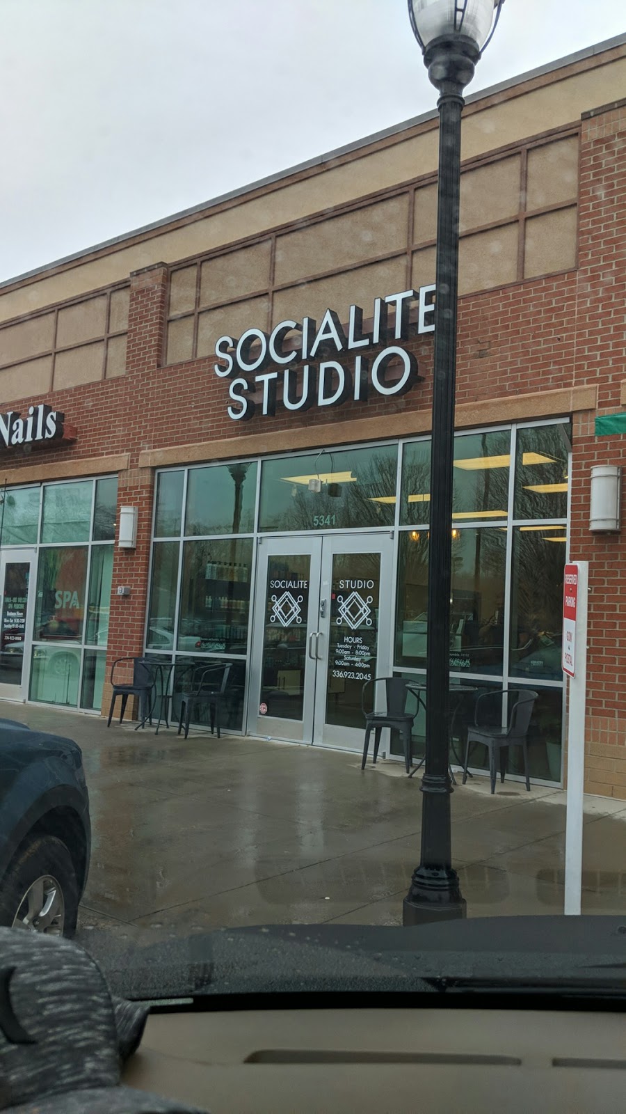 Socialite Studio Hair Salon | 5341 Robinhood Village Dr, Winston-Salem, NC 27106, USA | Phone: (336) 923-2045