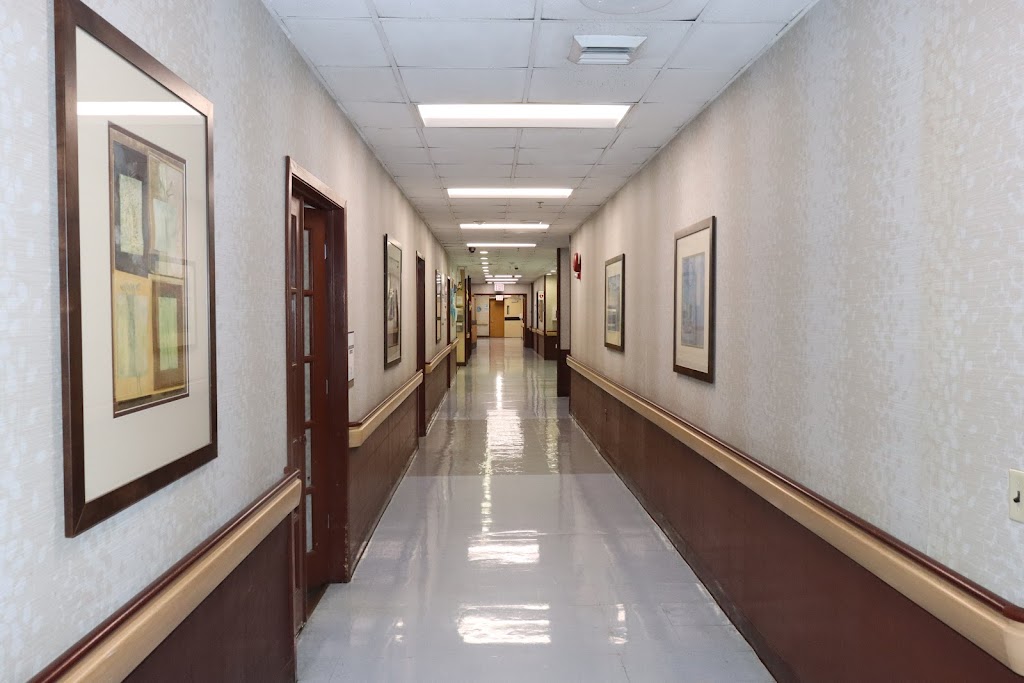 Nassau Rehabilitation & Nursing Center | 1 Greenwich St, Hempstead, NY 11550, USA | Phone: (516) 565-4800