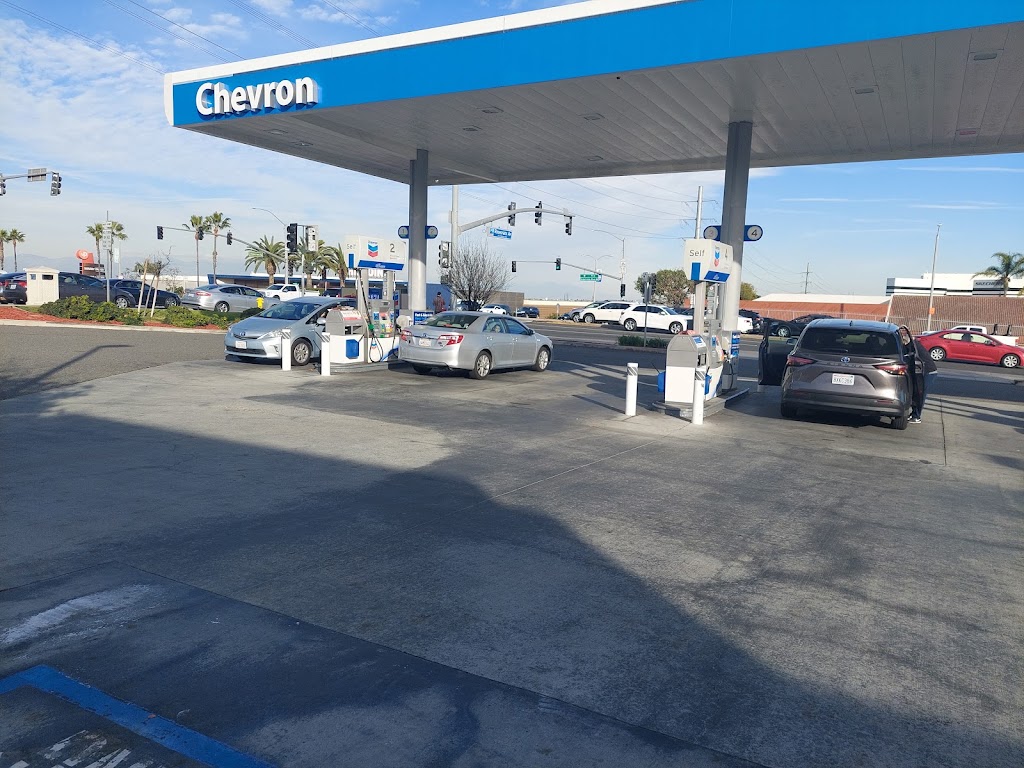 Chevron | 3633 N Sepulveda Blvd, Manhattan Beach, CA 90266, USA | Phone: (310) 545-3782