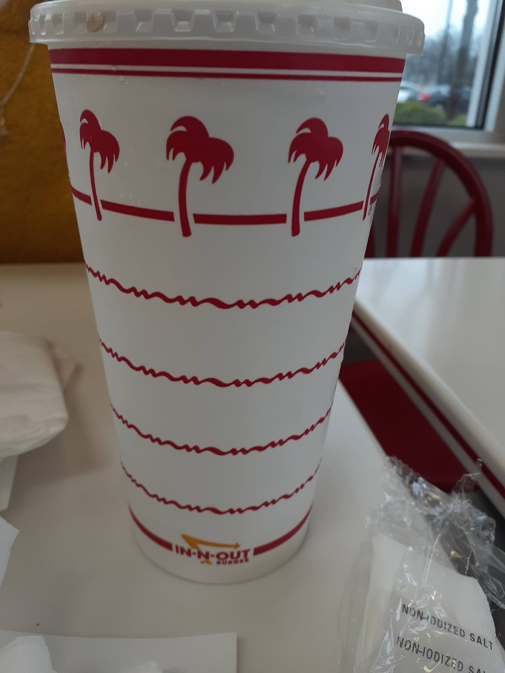 In-N-Out Burger | 1221 N, 1221 U.S. 287 Frontage Rd, Mansfield, TX 76063, USA | Phone: (800) 786-1000