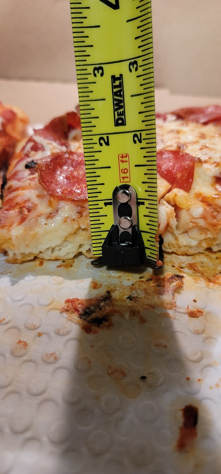Little Caesars Pizza | 697 Harrisburg Pike, Columbus, OH 43223, USA | Phone: (614) 274-3939