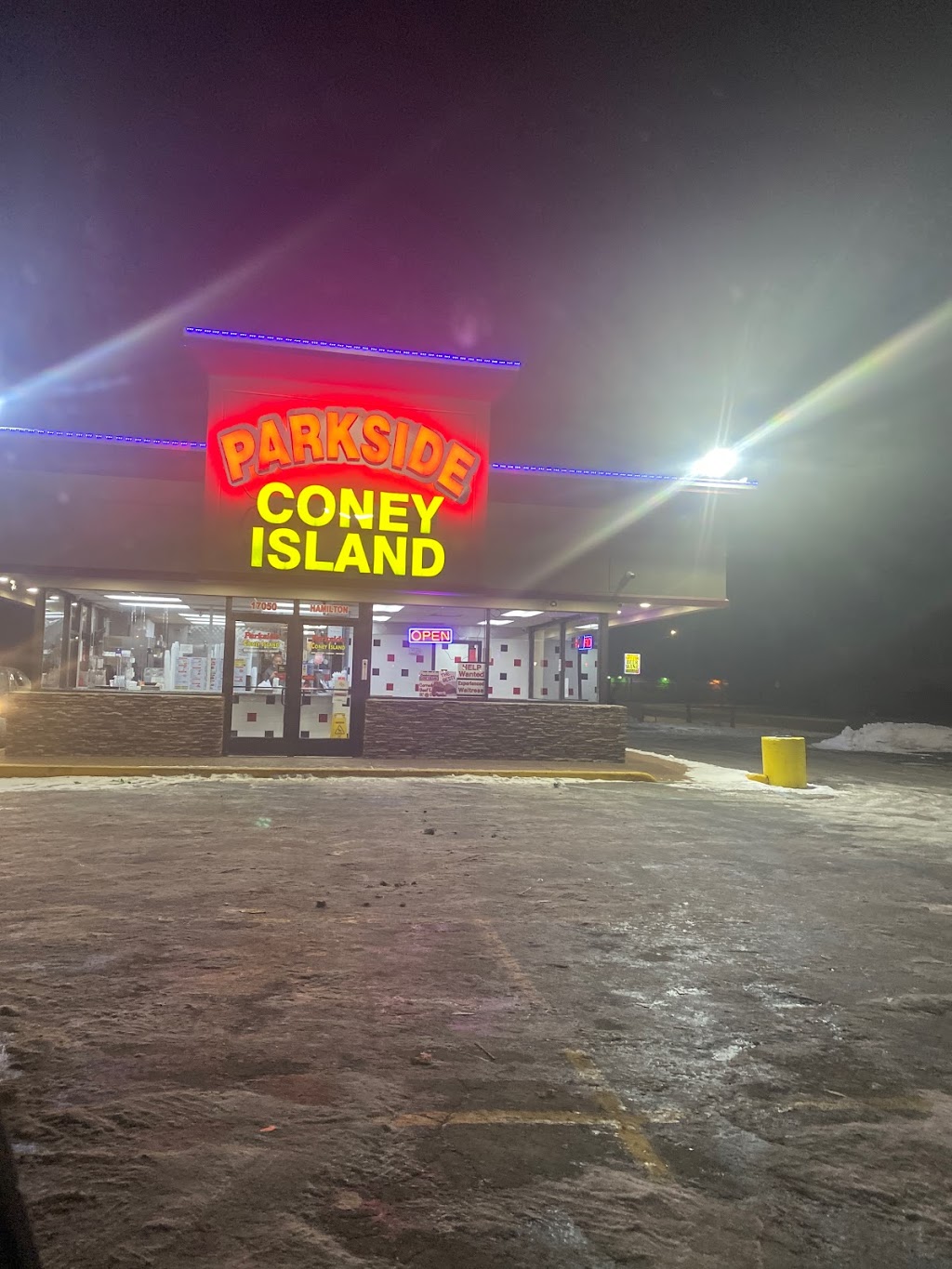 Parkside coney island | 17050 Hamilton Ave, Highland Park, MI 48203, USA | Phone: (313) 863-7170