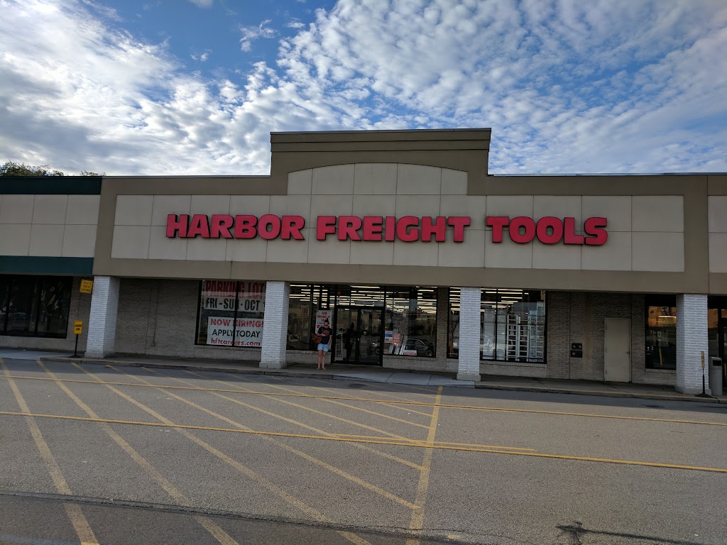Harbor Freight Tools | 374 Mall Cir Dr, Monroeville, PA 15146, USA | Phone: (412) 373-3061