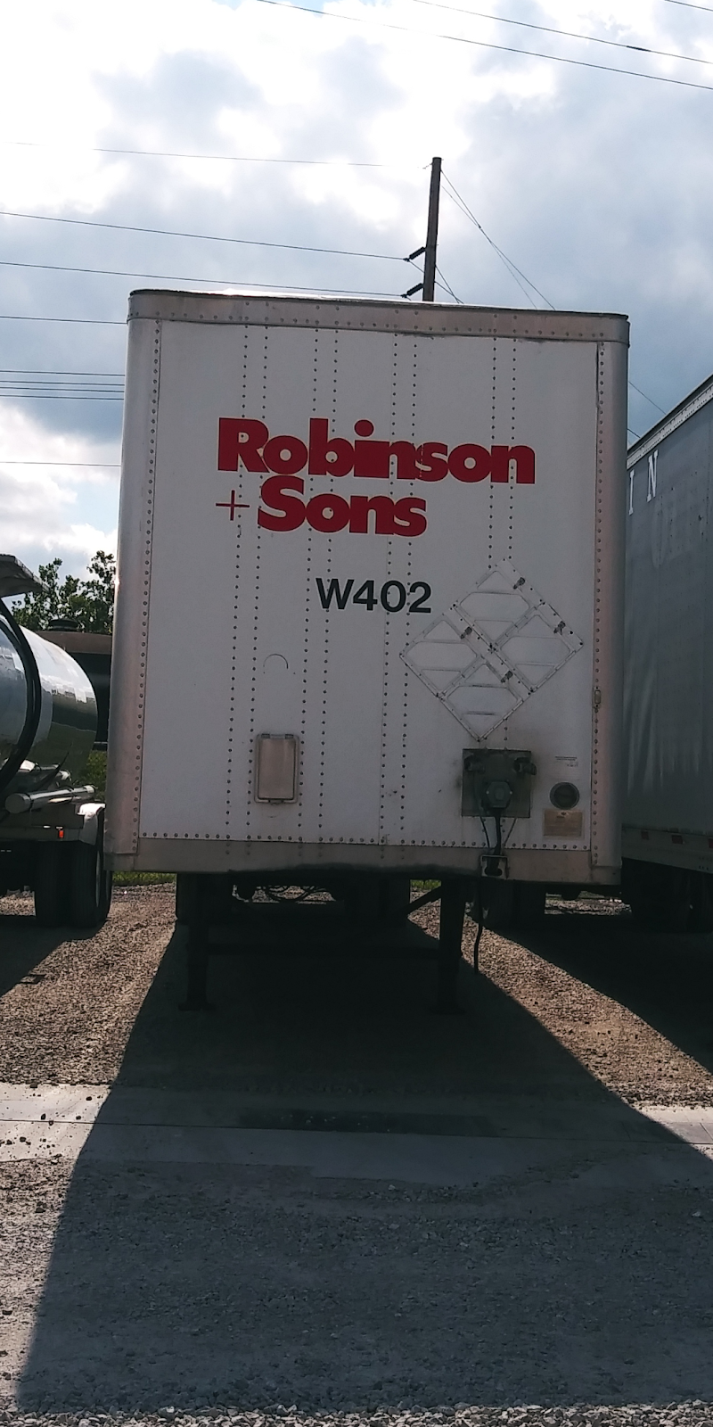 Robinson & Sons Trucking, Inc. | 6000 Schenley Pl, Greendale, IN 47025, USA | Phone: (812) 537-7155