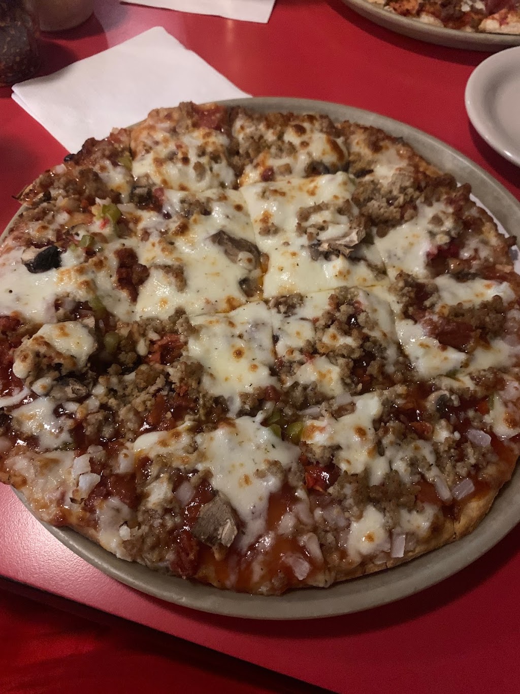 Pizza King | 806 N Jefferson St, Silver Lake, IN 46982, USA | Phone: (260) 352-0352