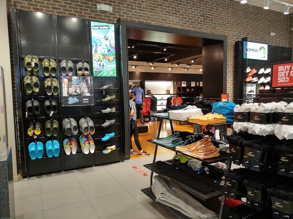 Foot Locker | 400 S Baldwin Ave Suite 342L, Arcadia, CA 91007, USA | Phone: (626) 446-2816