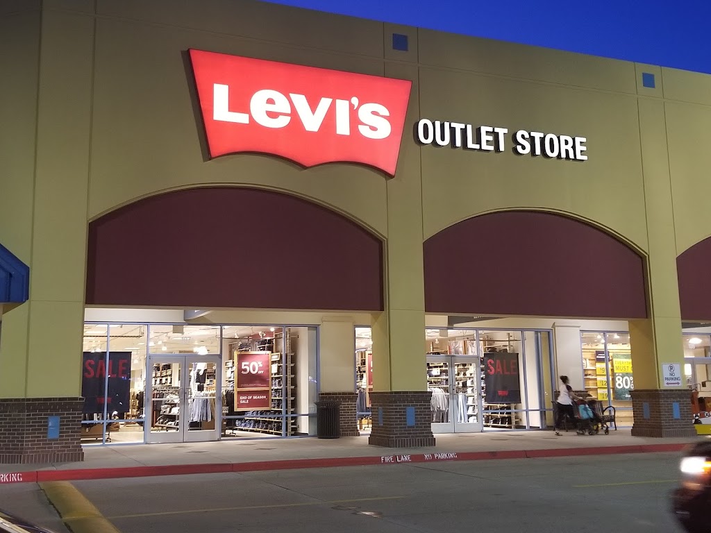 Levis Outlet Store | 301 Tanger Dr Suite 107, Terrell, TX 75160, USA | Phone: (972) 563-6887