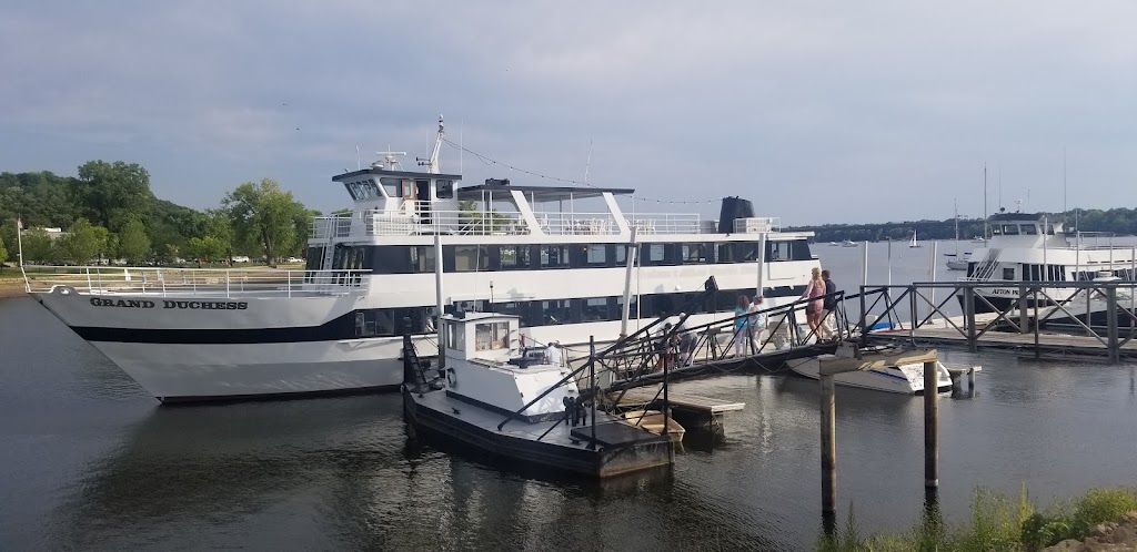 St. Croix River Cruises | 98 Walnut St, Hudson, WI 54016 | Phone: (651) 436-8883