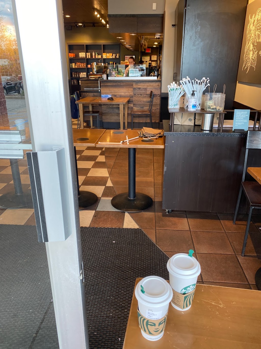 Starbucks | 215 North Airmont Road, Square #59, Airmont, NY 10901, USA | Phone: (845) 369-6959