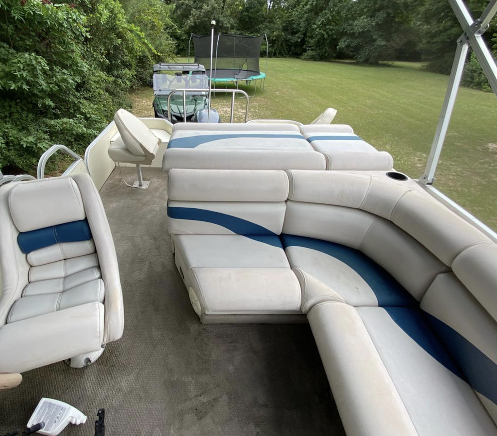 PontoonCleaners | 40498 Community Rd, Magnolia, TX 77354, USA | Phone: (832) 302-3311