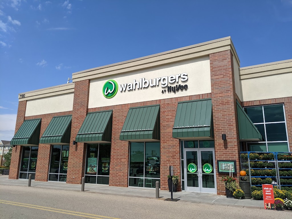 Wahlburgers @ Hy-Vee | 7180 10th St N, Oakdale, MN 55128, USA | Phone: (651) 714-3172