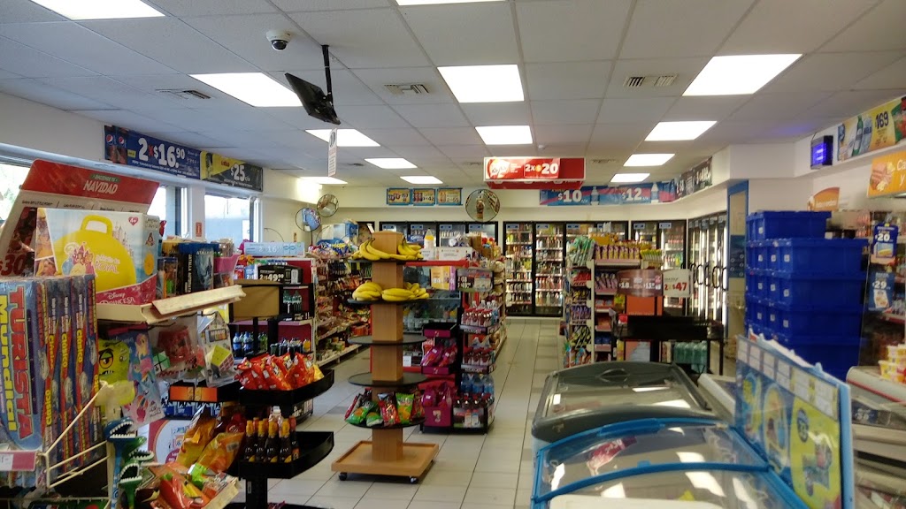 OXXO | Cam. Martin S/N, Cuesta Blanca, 22650 Tijuana, B.C., Mexico | Phone: 81 8320 2020