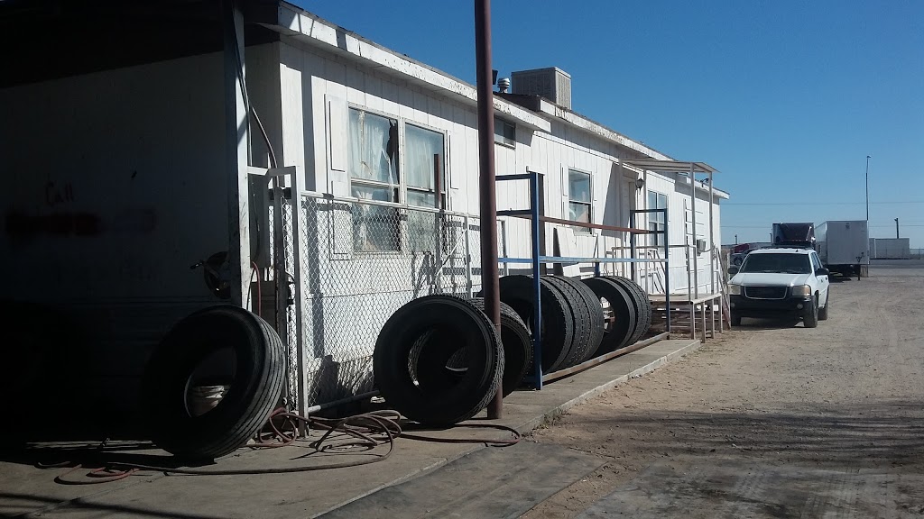 18wheleer Tires Supply | 1137 Horizon Blvd, Socorro, TX 79927 | Phone: (915) 702-6196