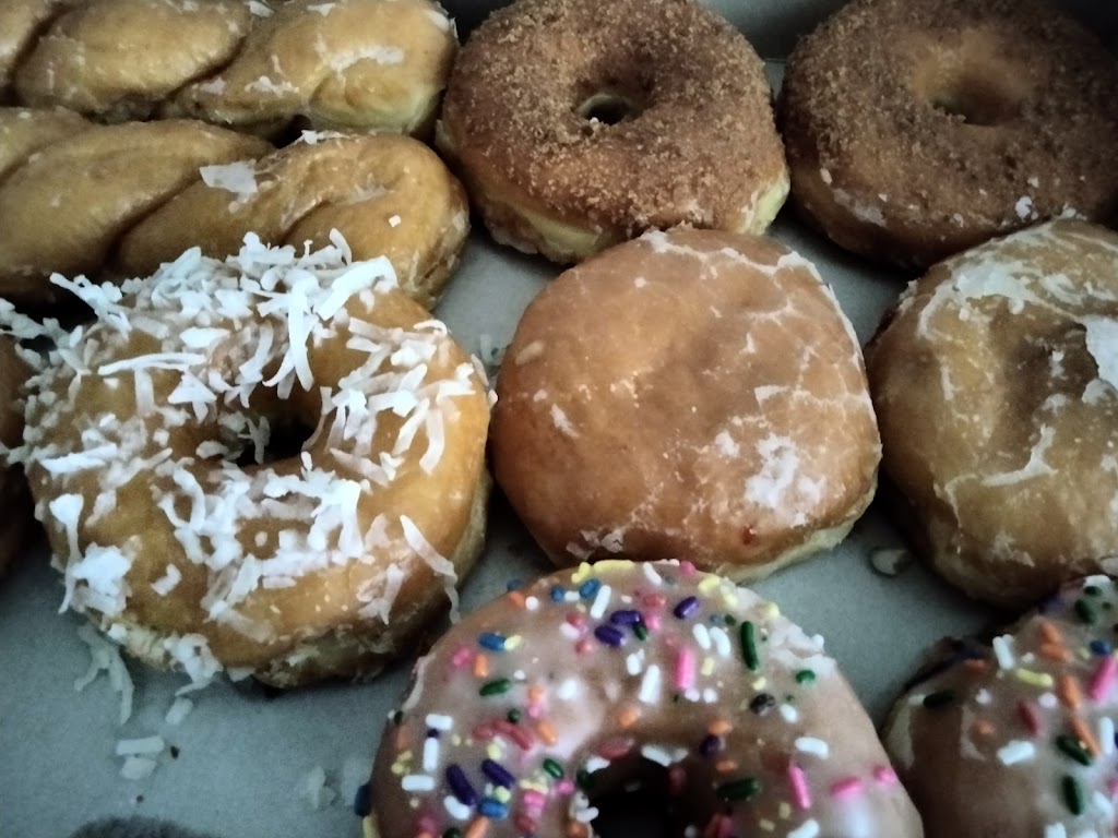 Yum Yum Donuts | 9886 Central Ave, Montclair, CA 91763, USA | Phone: (909) 621-4749