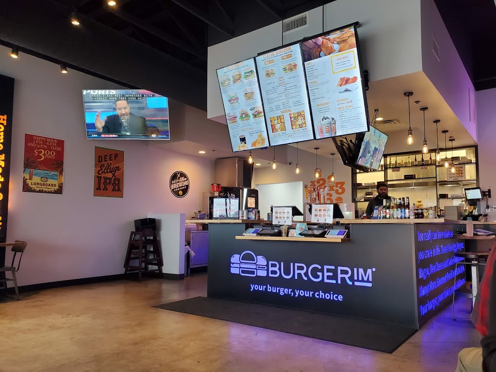 Burgers & Curries | 5000 TX-114 Suite 100, Northlake, TX 76262, USA | Phone: (940) 222-4949