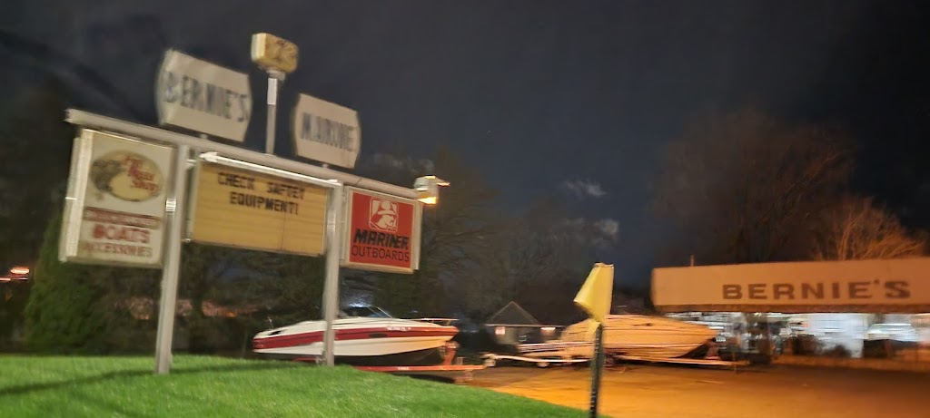 Bernies Marine Sales & Services | 232 S Newburgh Rd, Westland, MI 48186, USA | Phone: (734) 326-7333