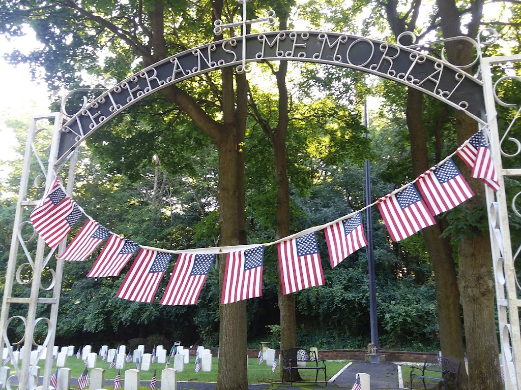 Rural Hill Cemetery | 215 W Seven Mile Rd, Northville, MI 48167, USA | Phone: (248) 305-2702