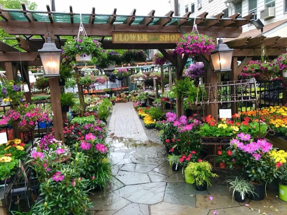 Fairway Estate Garden Center | 11 Paterson Ave, Midland Park, NJ 07432, USA | Phone: (201) 444-9995