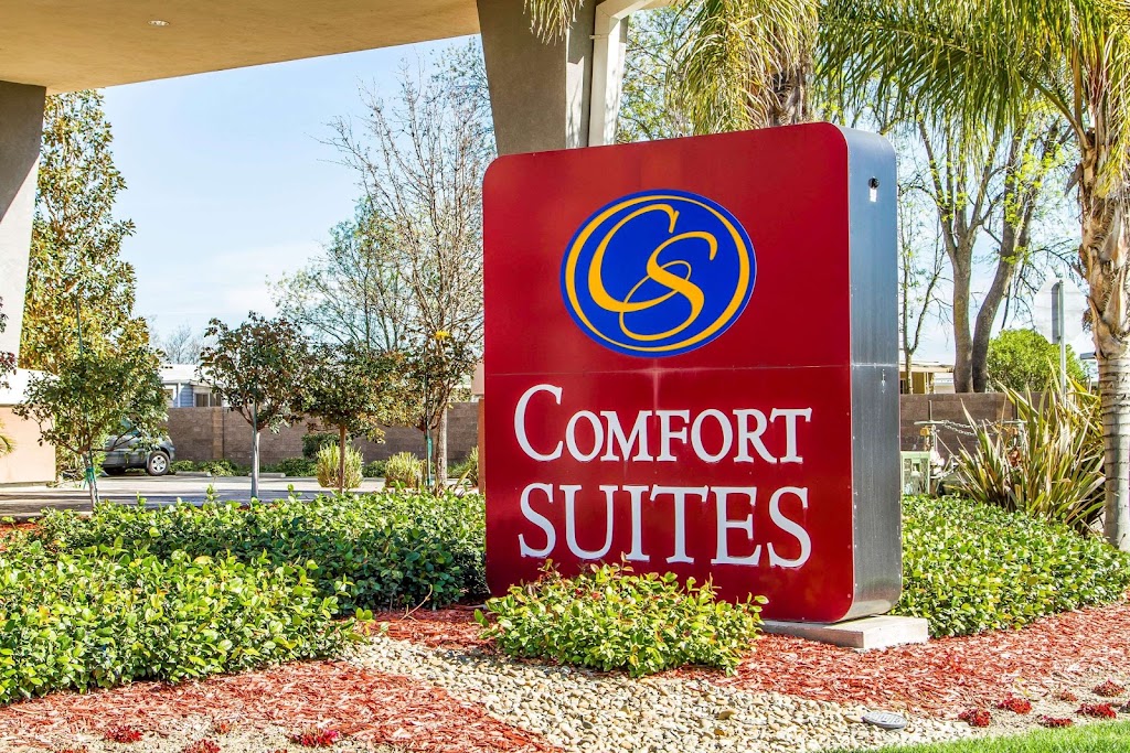 Comfort Suites | 191 Lawrence Dr, Vacaville, CA 95687, USA | Phone: (707) 446-3000